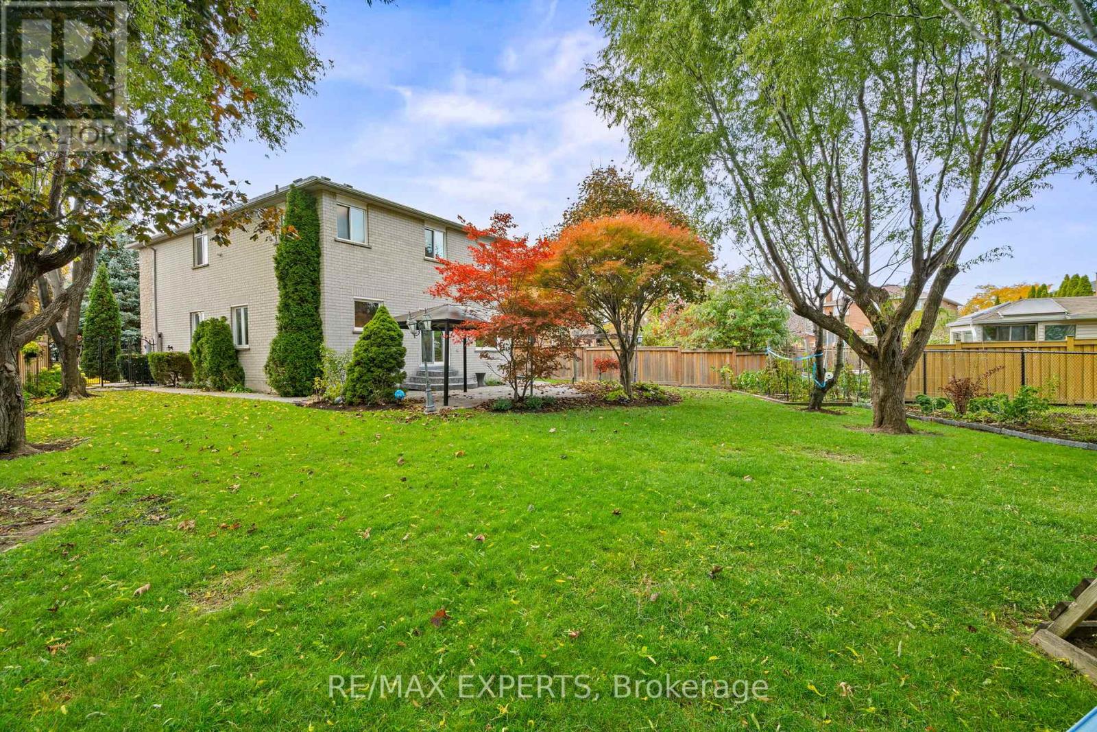 39 Michelle Drive, Vaughan, Ontario  L4L 9B8 - Photo 37 - N12723912