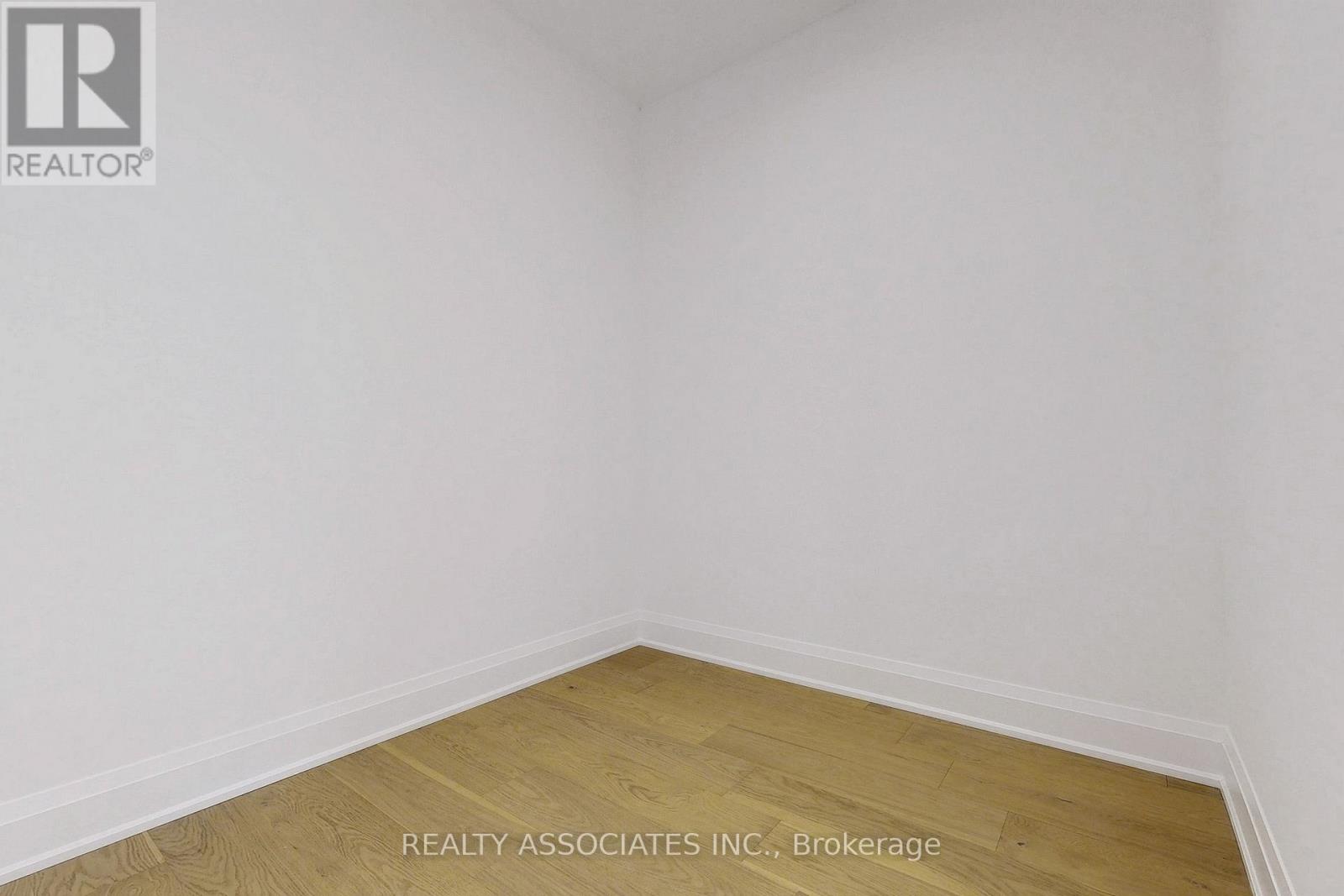 32 Cossar Avenue, Aurora, Ontario  L4G 3N8 - Photo 25 - N12723942