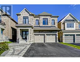 39 TESLA CRESCENT, East Gwillimbury, Ontario