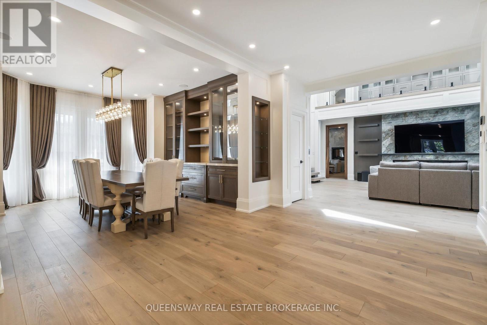 36 Pioneer Trail, Barrie (Innis-Shore), Ontario  L4N 0T8 - Photo 6 - S12723852