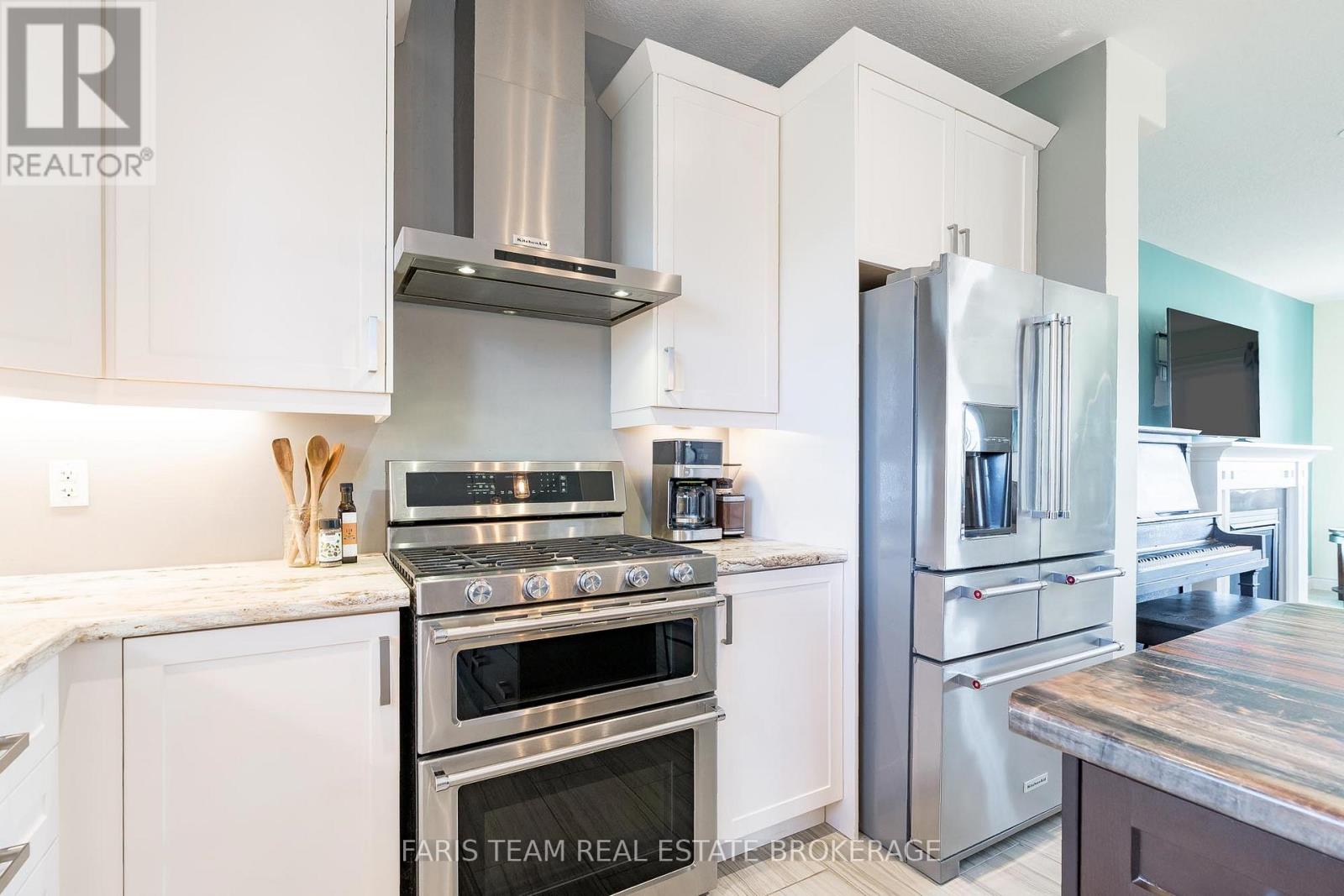 12 Grace Crescent, Oro-Medonte (Warminister), Ontario  L0K 2G1 - Photo 11 - S12723862