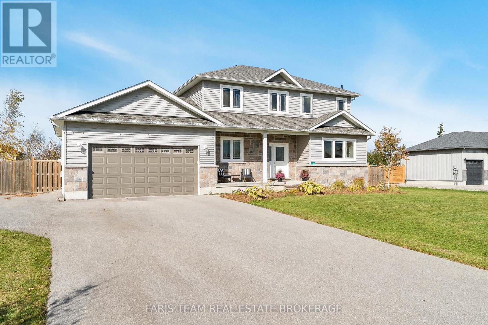 12 Grace Crescent, Oro-Medonte (Warminister), Ontario  L0K 2G1 - Photo 5 - S12723862