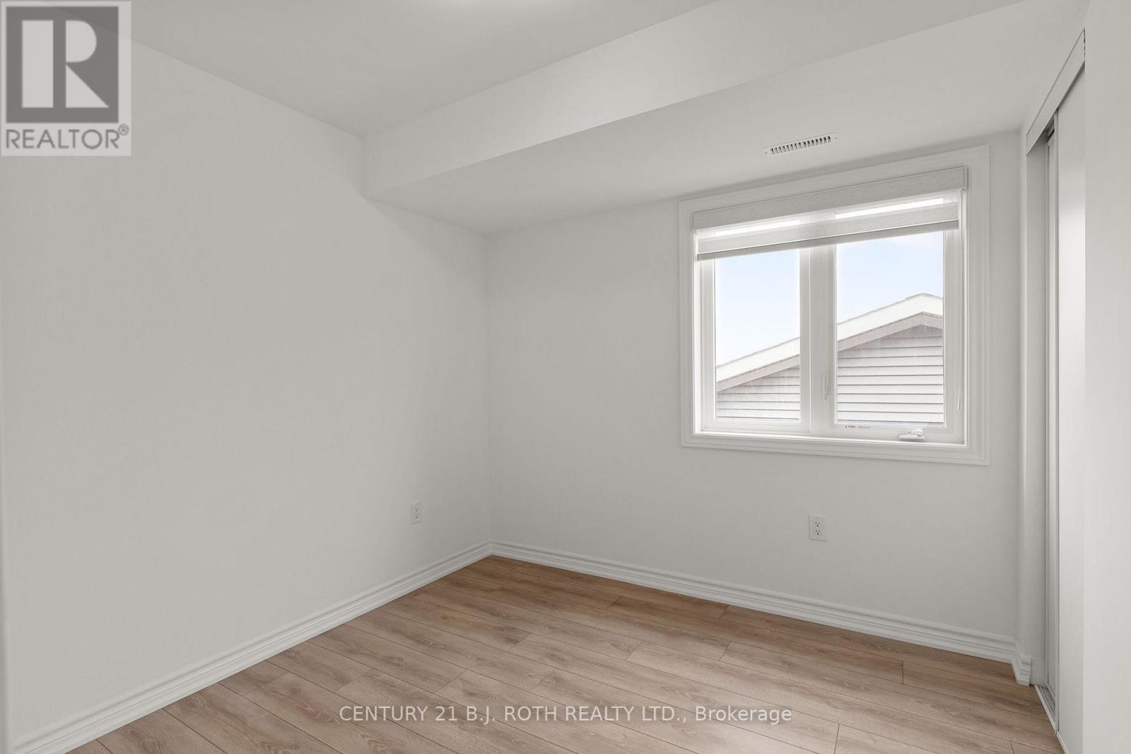 4 - 23 Hay Lane, Barrie, Ontario  L9J 0V6 - Photo 16 - S12723892