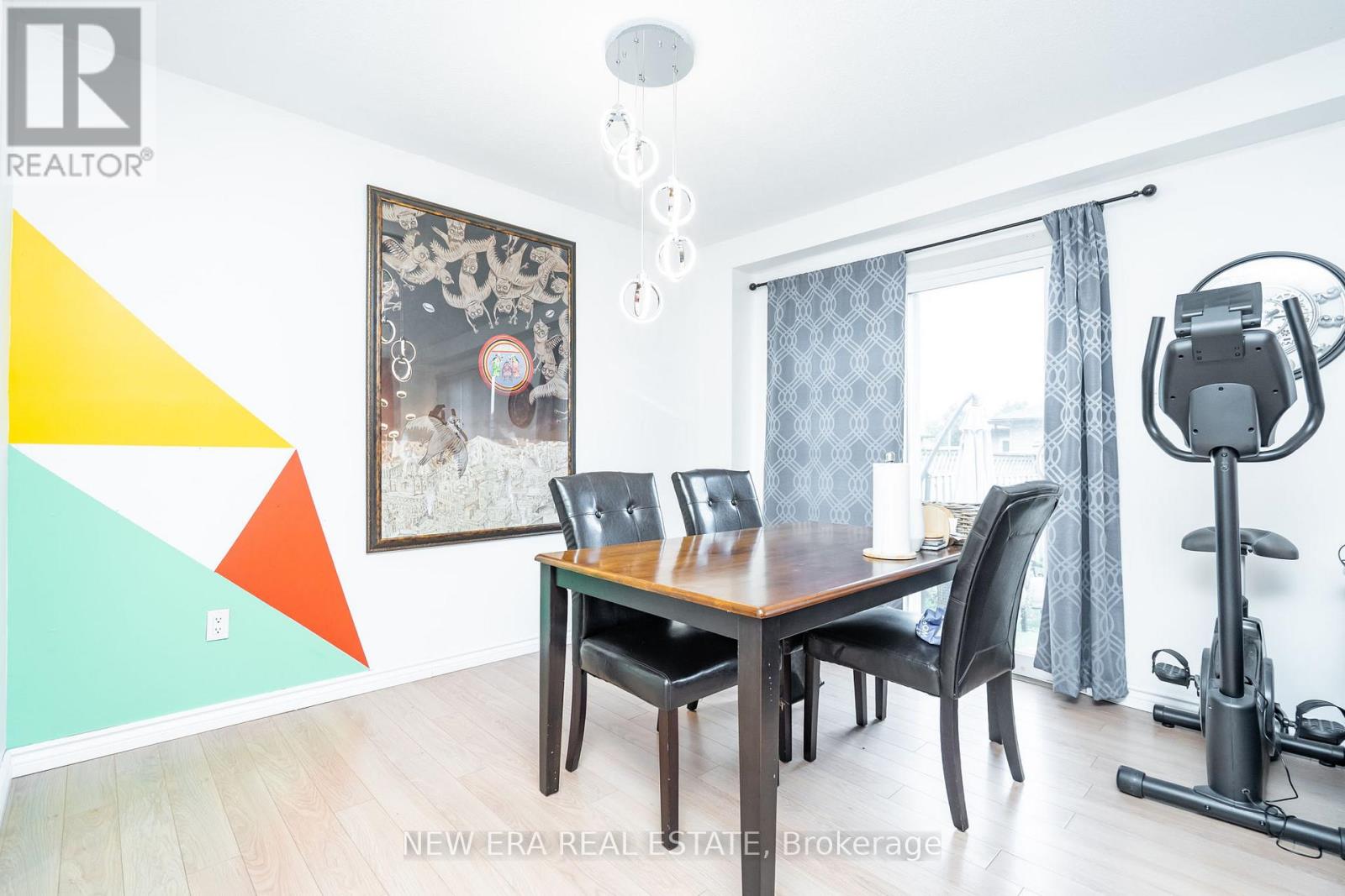 34 Lampman Lane, Barrie (Letitia Heights), Ontario  L4N 5B1 - Photo 11 - S12723910