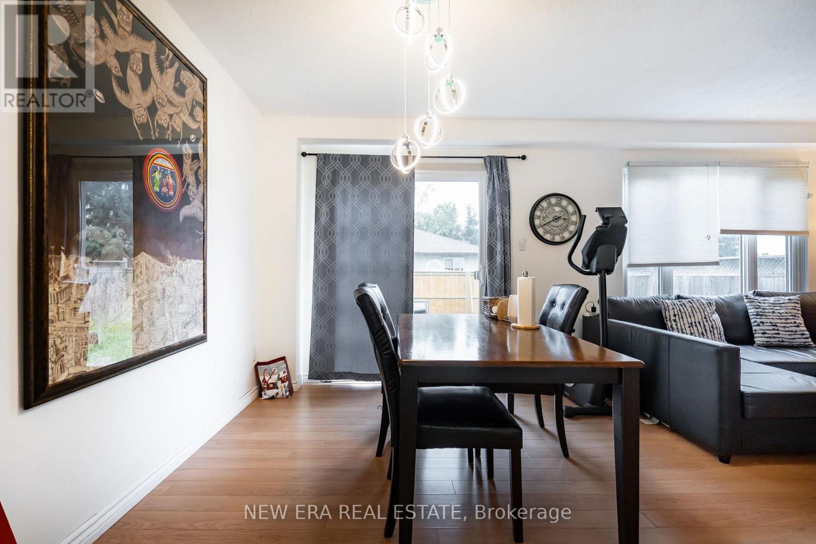 34 Lampman Lane, Barrie (Letitia Heights), Ontario  L4N 5B1 - Photo 12 - S12723910