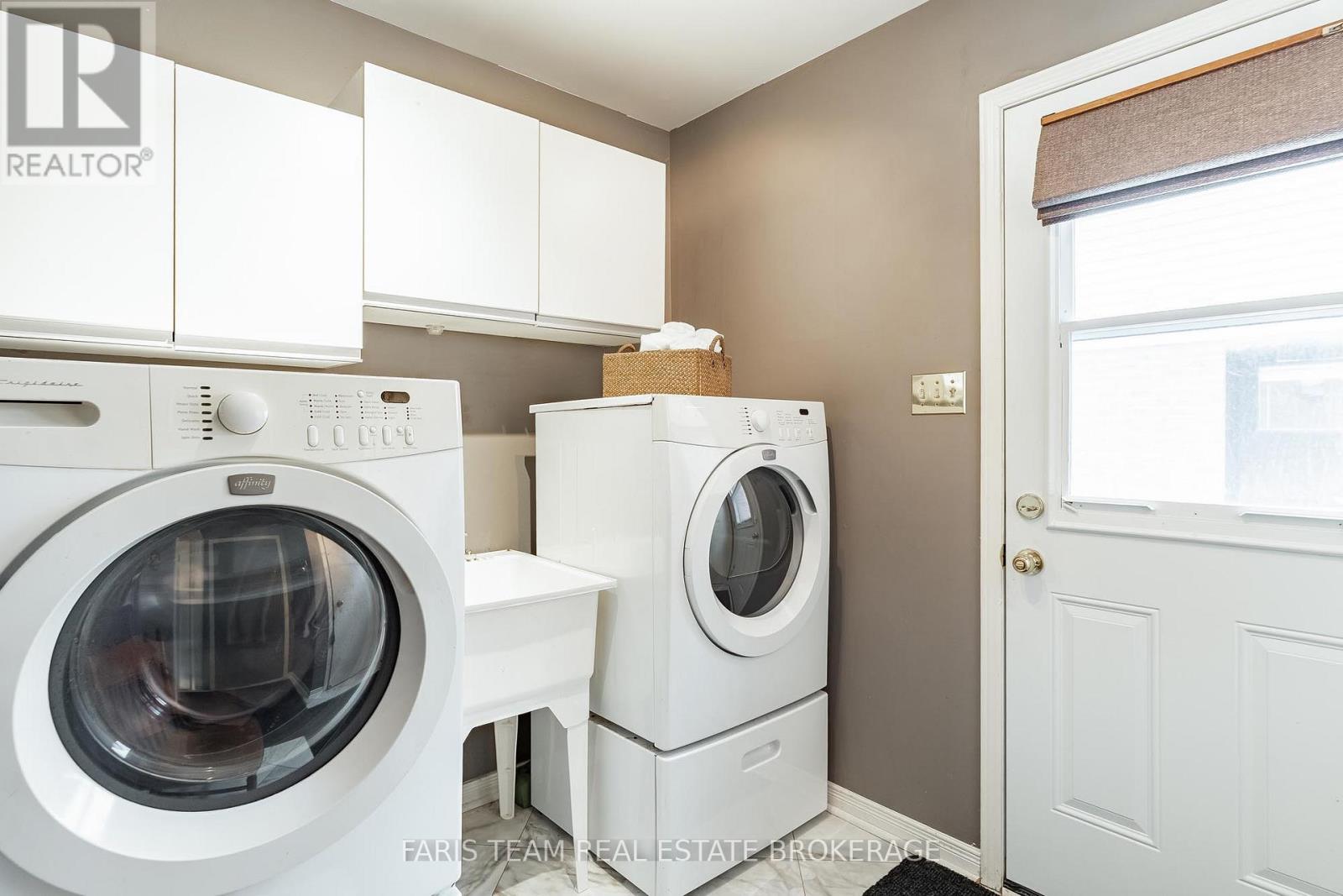 363 Grenville Avenue, Orillia, Ontario  L3V 7P7 - Photo 22 - S12723966