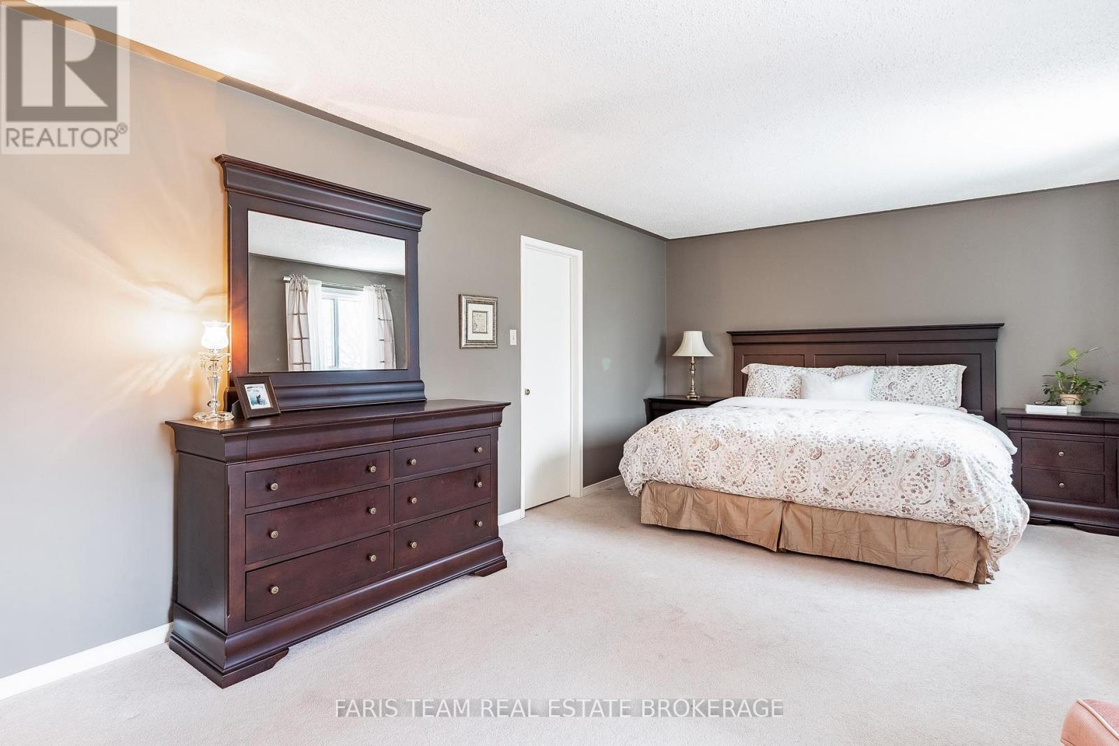 363 Grenville Avenue, Orillia, Ontario  L3V 7P7 - Photo 24 - S12723966