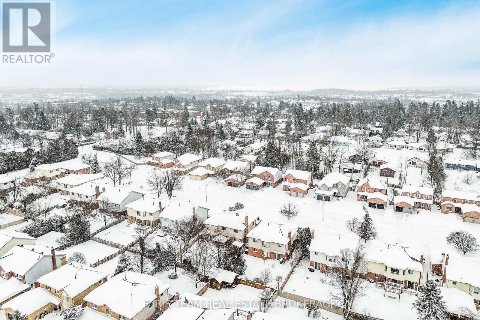 363 Grenville Avenue, Orillia, Ontario  L3V 7P7 - Photo 43 - S12723966