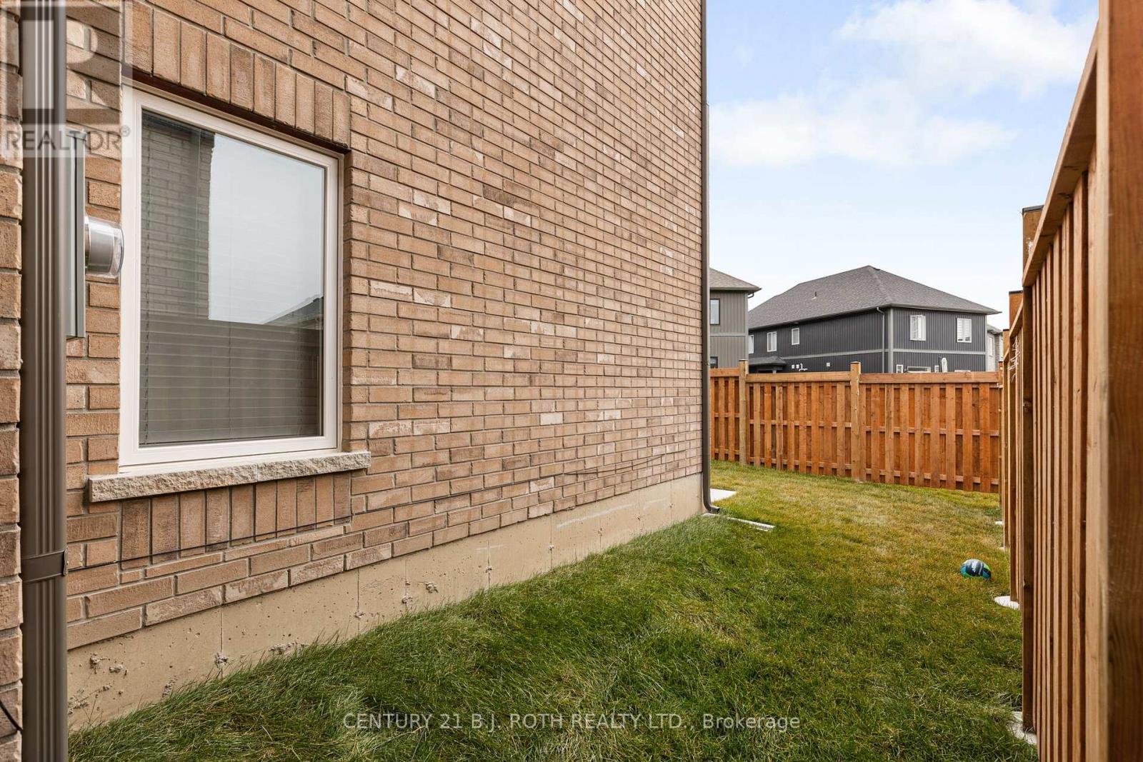 4 - 23 Hay Lane, Barrie, Ontario  L9J 0V6 - Photo 24 - S12723982
