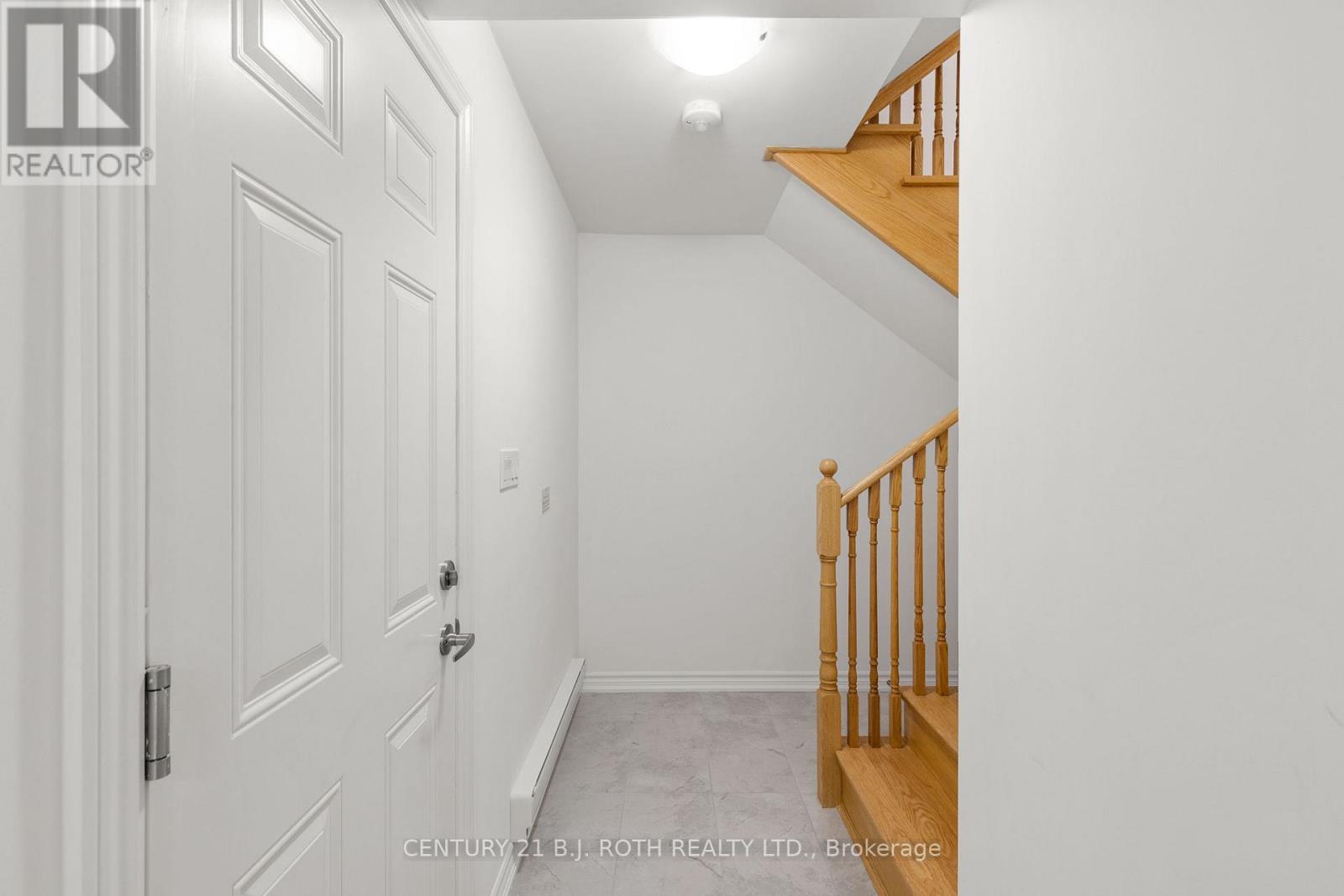 4 - 23 Hay Lane, Barrie, Ontario  L9J 0V6 - Photo 4 - S12723982