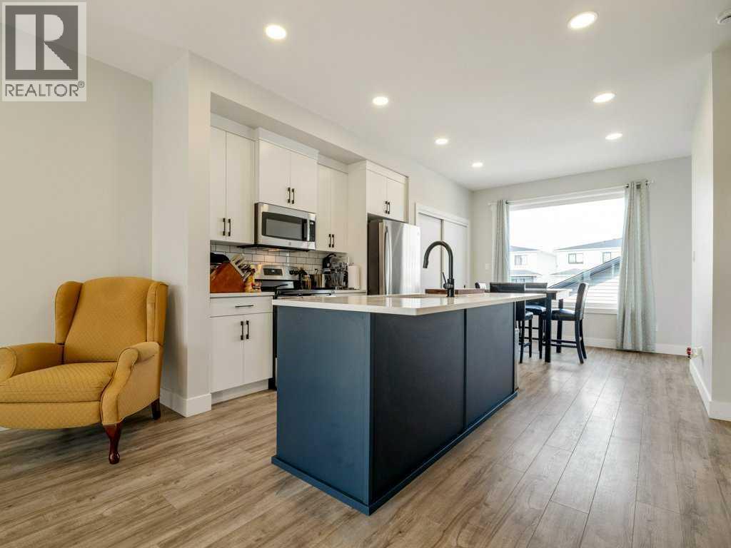 1143 Coalbrook Place W, Lethbridge, Alberta  T1J 5W7 - Photo 11 - A2253672