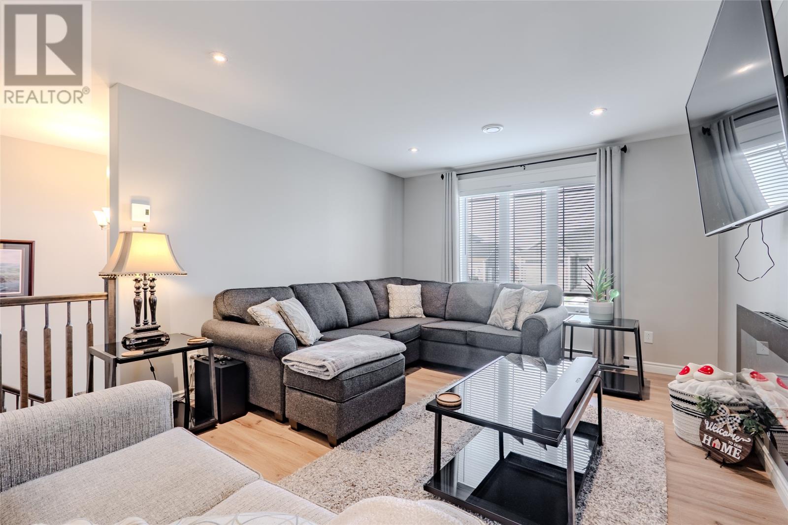 1 Ballylee Crescent, St. John's, Newfoundland & Labrador  A1H 0M2 - Photo 11 - 1293944