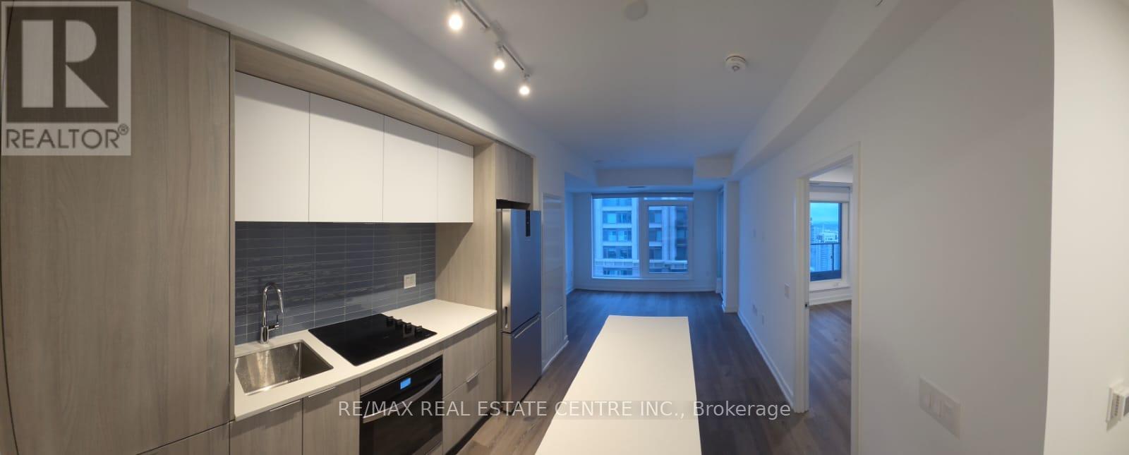 3307 - 395 Square One Drive, Mississauga, Ontario  L5B 0P6 - Photo 5 - W12723846