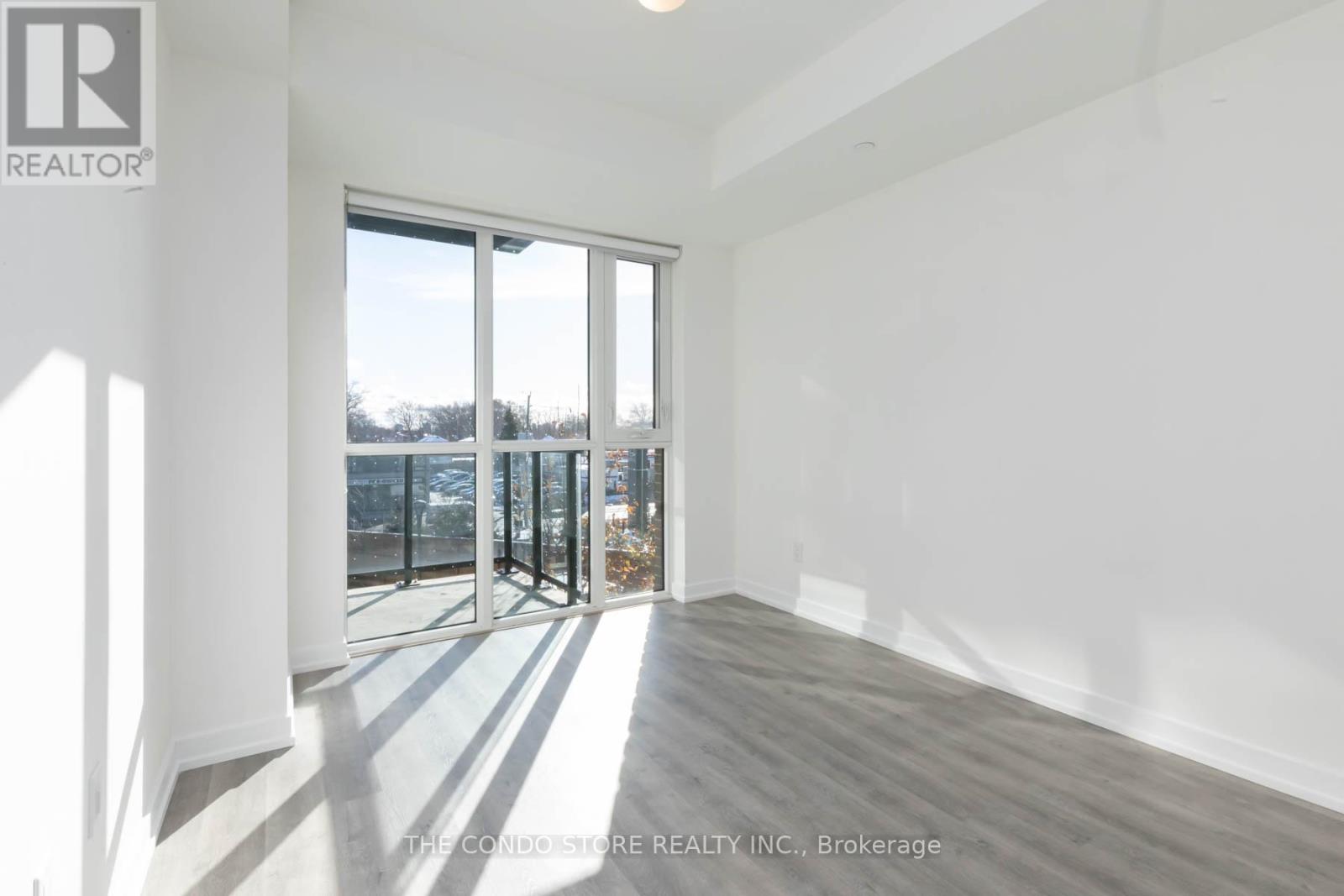 334 - 2300 St. Clair Avenue W, Toronto, Ontario  M6N 0B3 - Photo 11 - W12723864