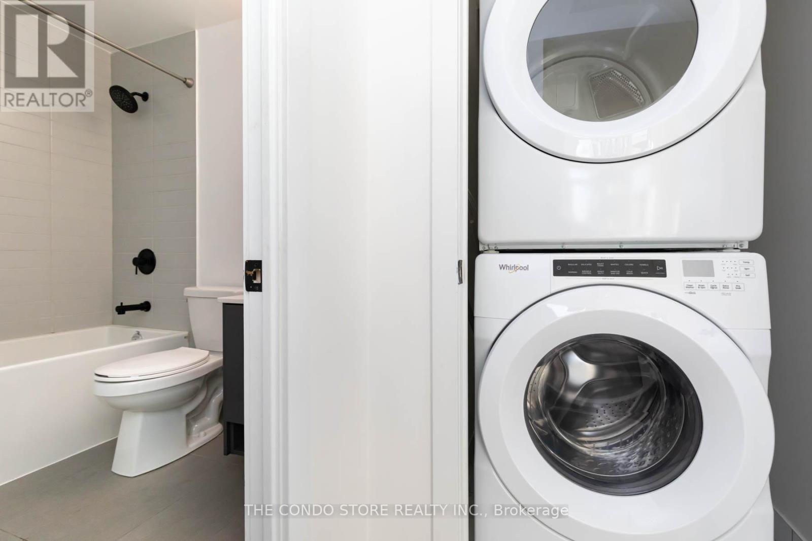 334 - 2300 St. Clair Avenue W, Toronto, Ontario  M6N 0B3 - Photo 17 - W12723864