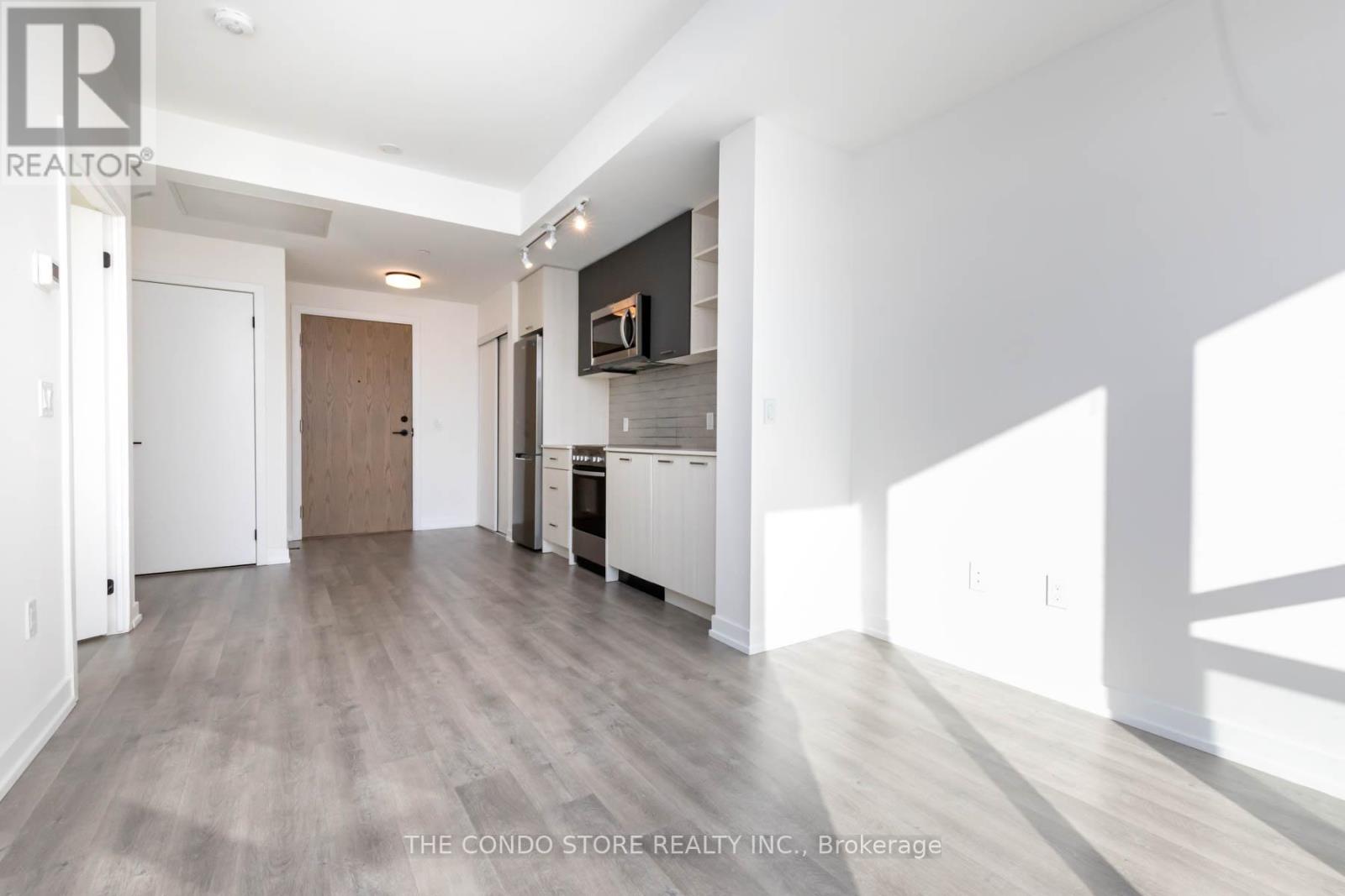 334 - 2300 St. Clair Avenue W, Toronto, Ontario  M6N 0B3 - Photo 5 - W12723864