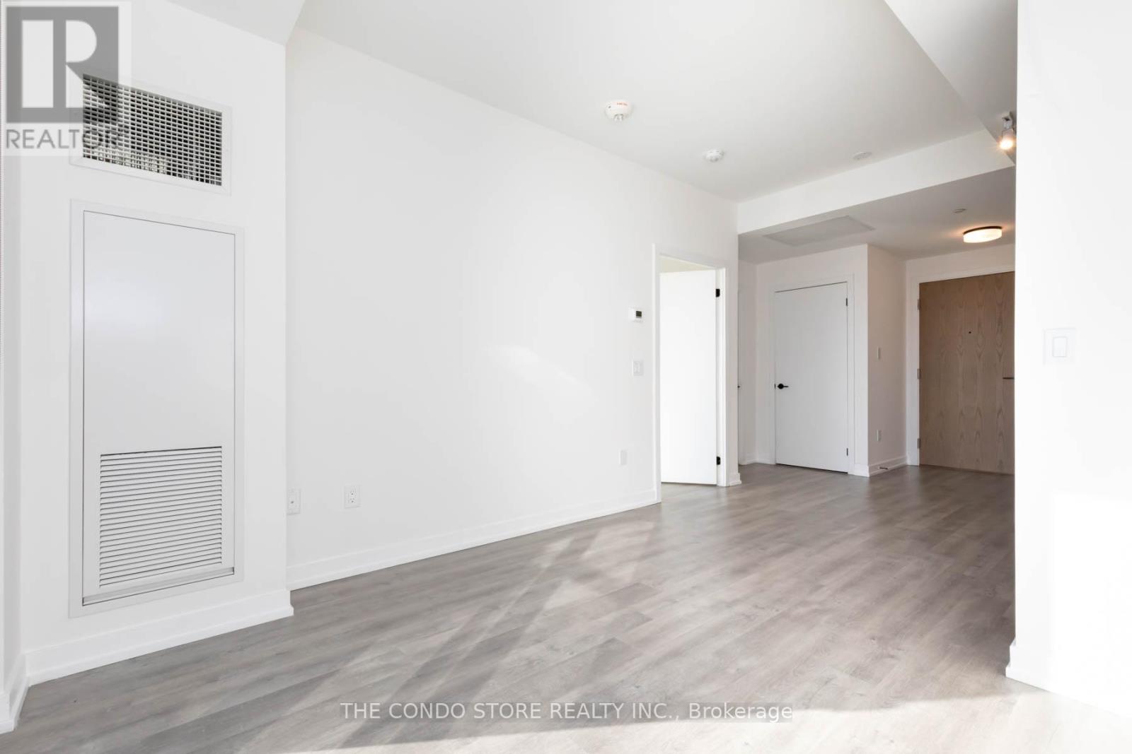 334 - 2300 St. Clair Avenue W, Toronto, Ontario  M6N 0B3 - Photo 6 - W12723864