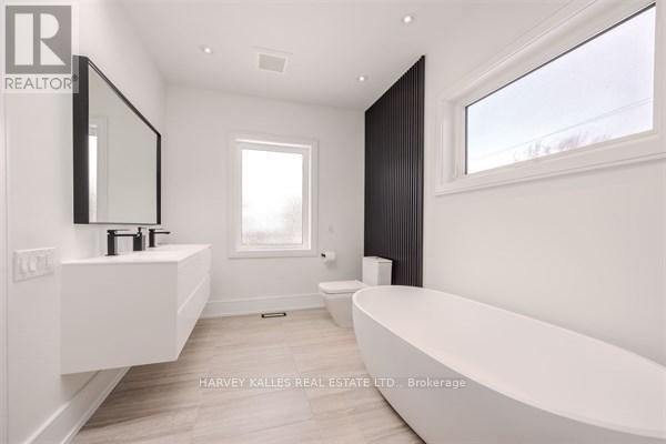 3279 Lakeshore Road, Burlington, Ontario  L7N 1A7 - Photo 30 - W12723928