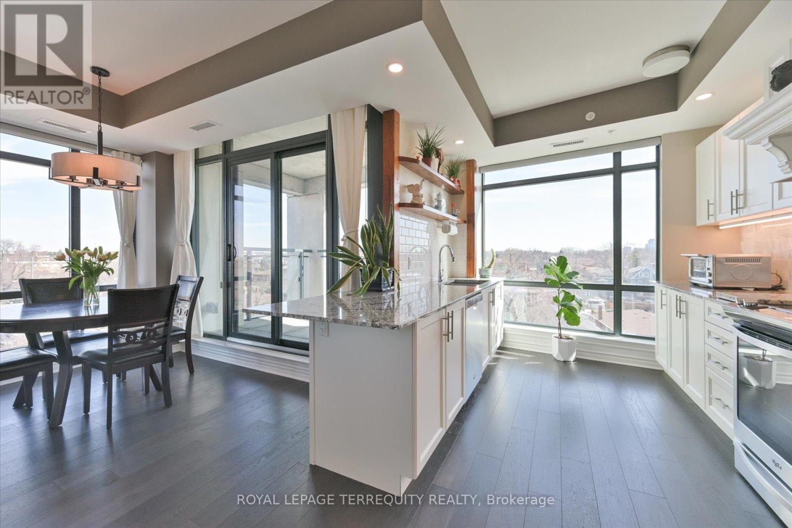 508 - 2522 Keele Street, Toronto, Ontario  M6L 0A2 - Photo 6 - W12723932