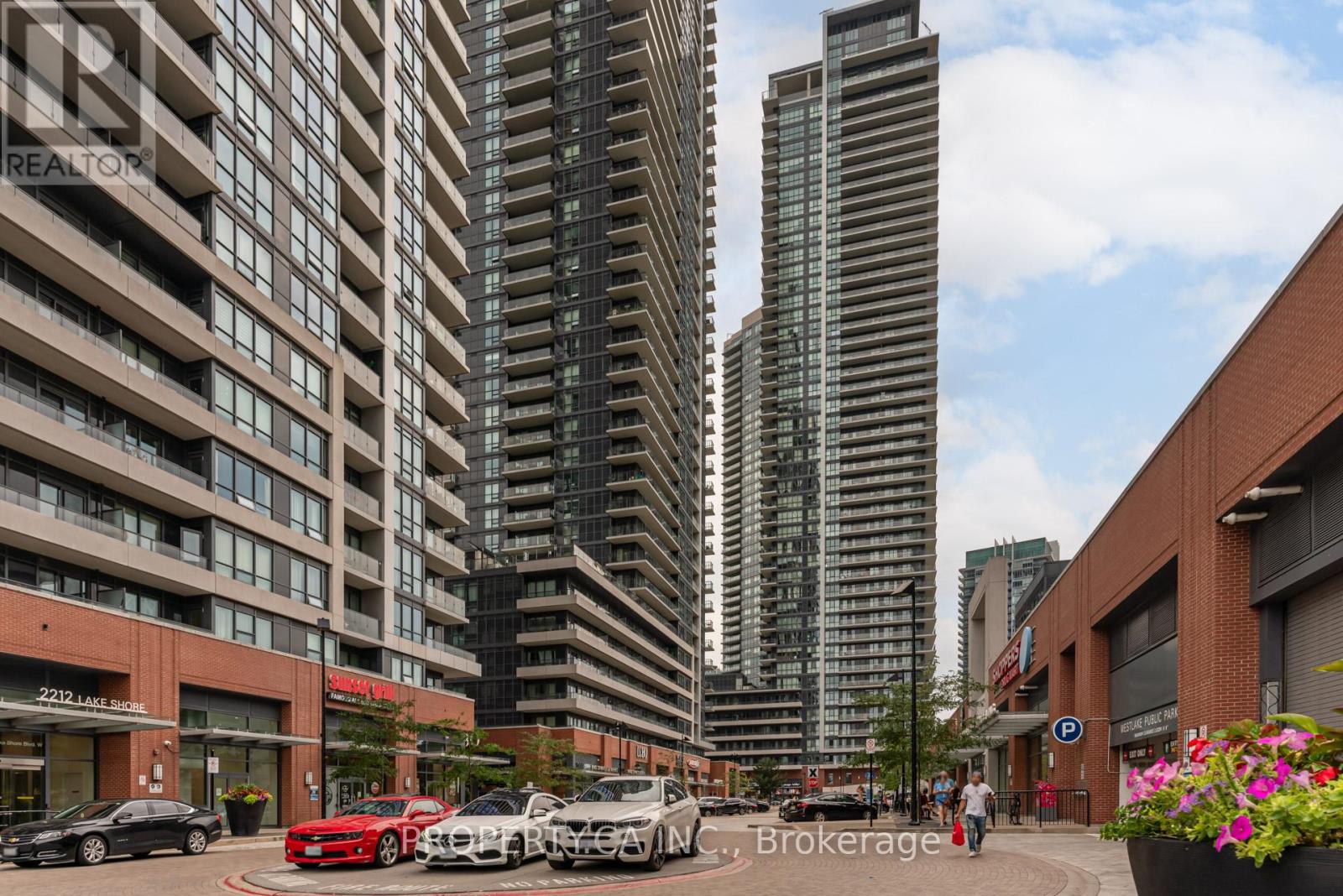 515 - 2220 Lake Shore Boulevard W, Toronto, Ontario  M8V 0C1 - Photo 2 - W12723986