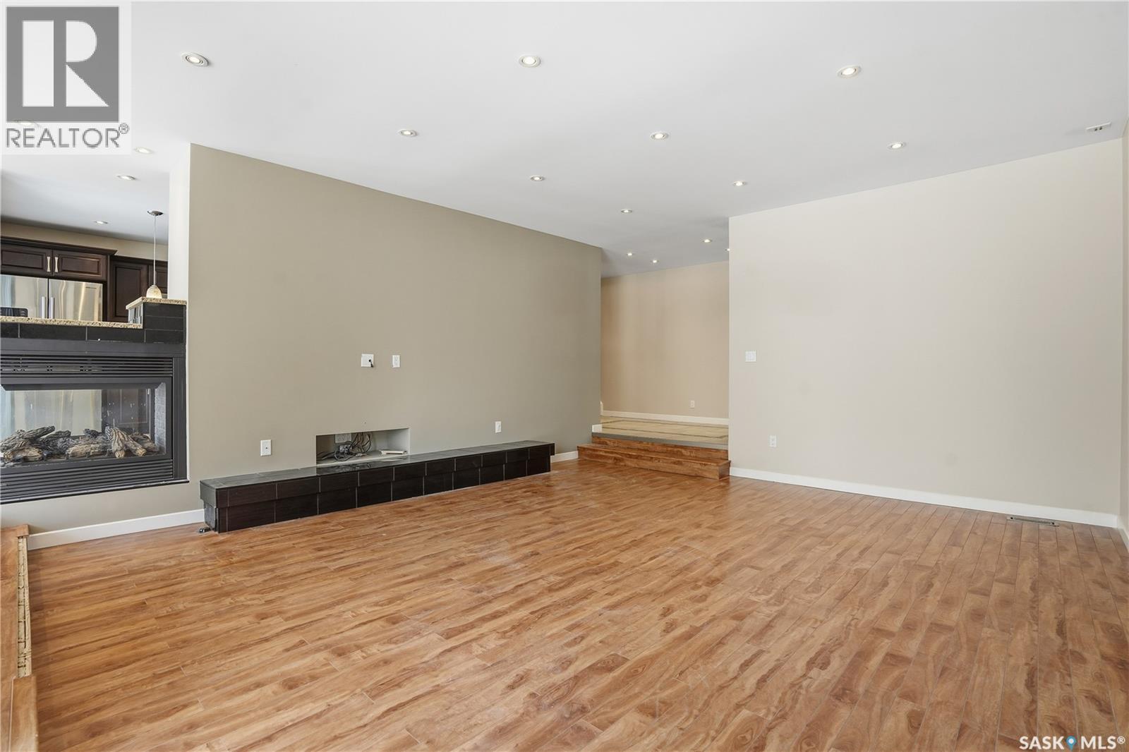 19 Martin Crescent, Regina, Saskatchewan  S4S 6L6 - Photo 8 - SK027304