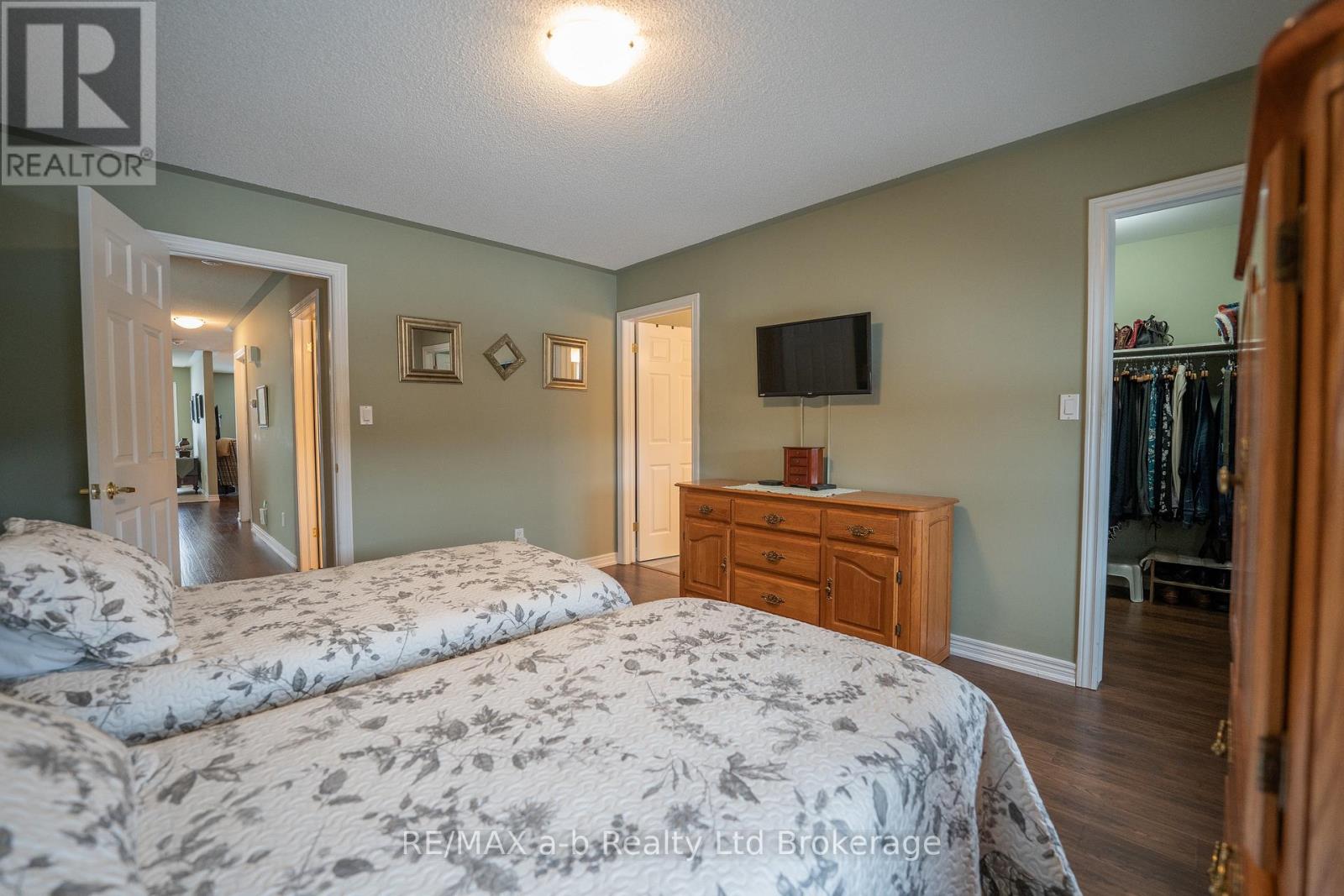 218 Baldwin Street, Tillsonburg, Ontario  N4G 5W3 - Photo 18 - X12724104