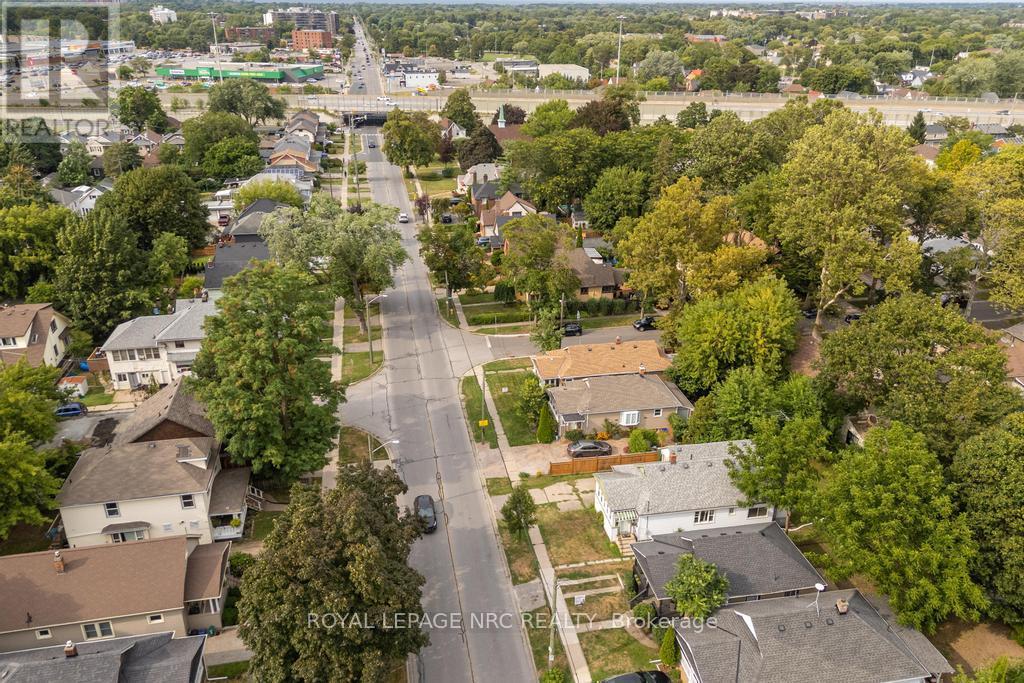 200 Geneva Street, St. Catharines, Ontario  L2R 4P6 - Photo 18 - X12723868