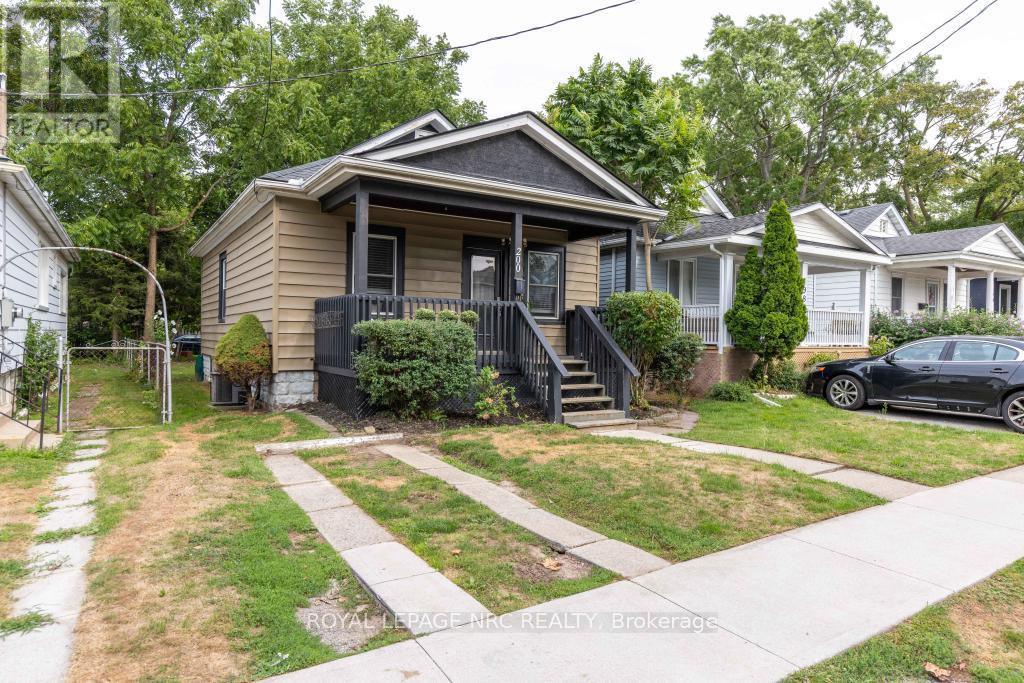 200 Geneva Street, St. Catharines, Ontario  L2R 4P6 - Photo 3 - X12723868