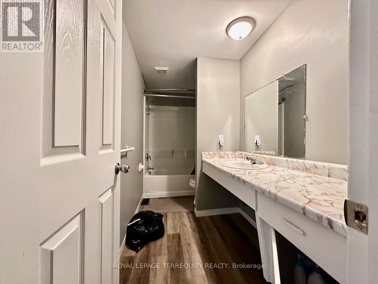 14 Orchard Place, Chatham-Kent, Ontario  N7M 1A6 - Photo 14 - X12723876