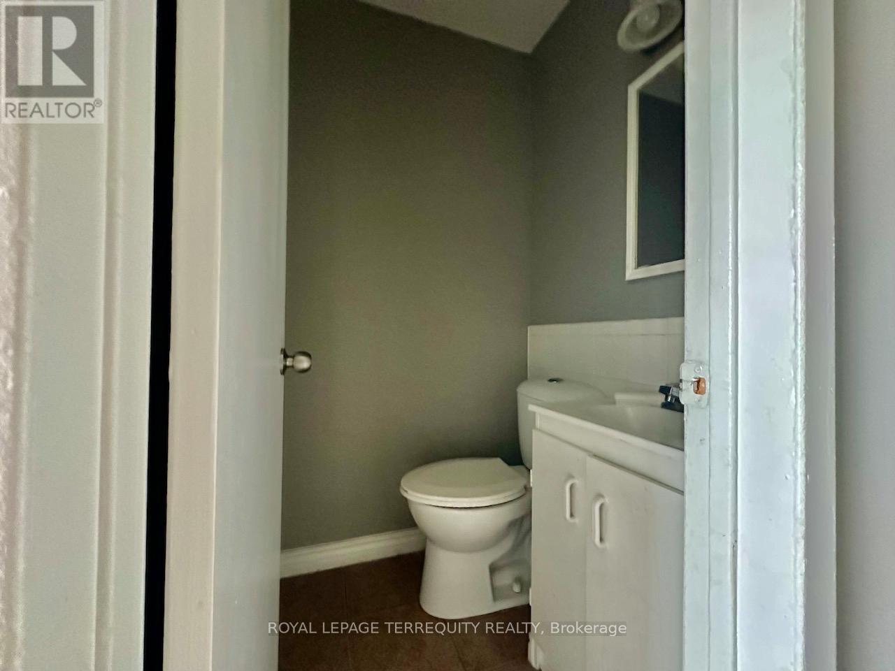 14 Orchard Place, Chatham-Kent, Ontario  N7M 1A6 - Photo 9 - X12723876