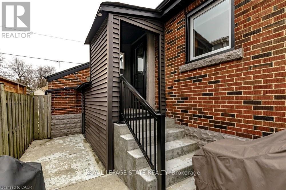17 Gary Avenue, Hamilton, Ontario  L8S 1Y2 - Photo 46 - X12723878
