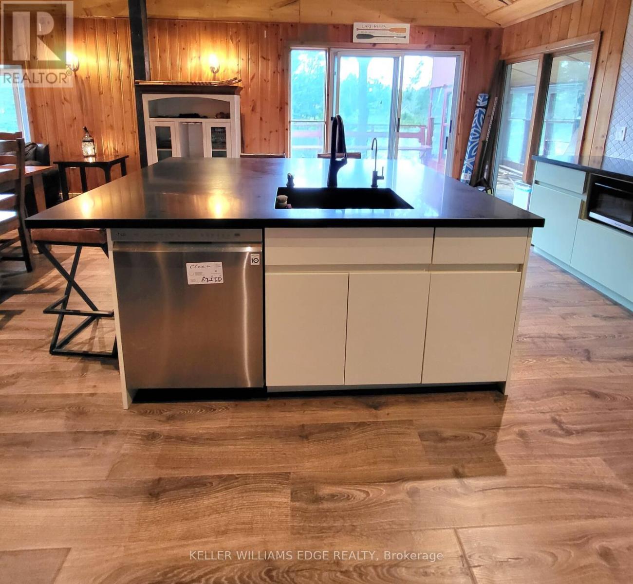 51 Lakeview Road, North Kawartha, Ontario  K0L 1A0 - Photo 11 - X12723880