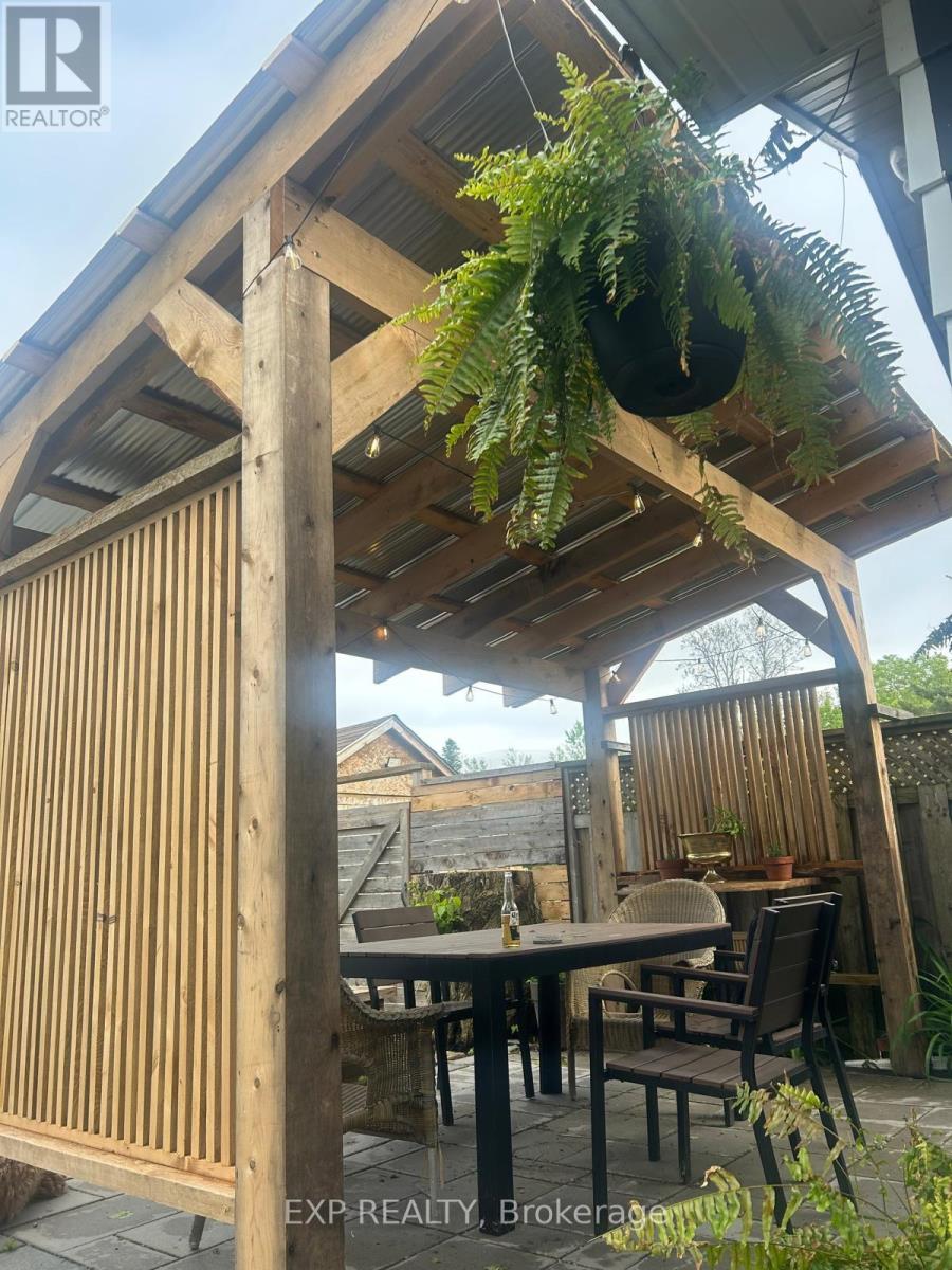 41 Lake Street, Prince Edward County, Ontario  K0K 2T0 - Photo 28 - X12684368