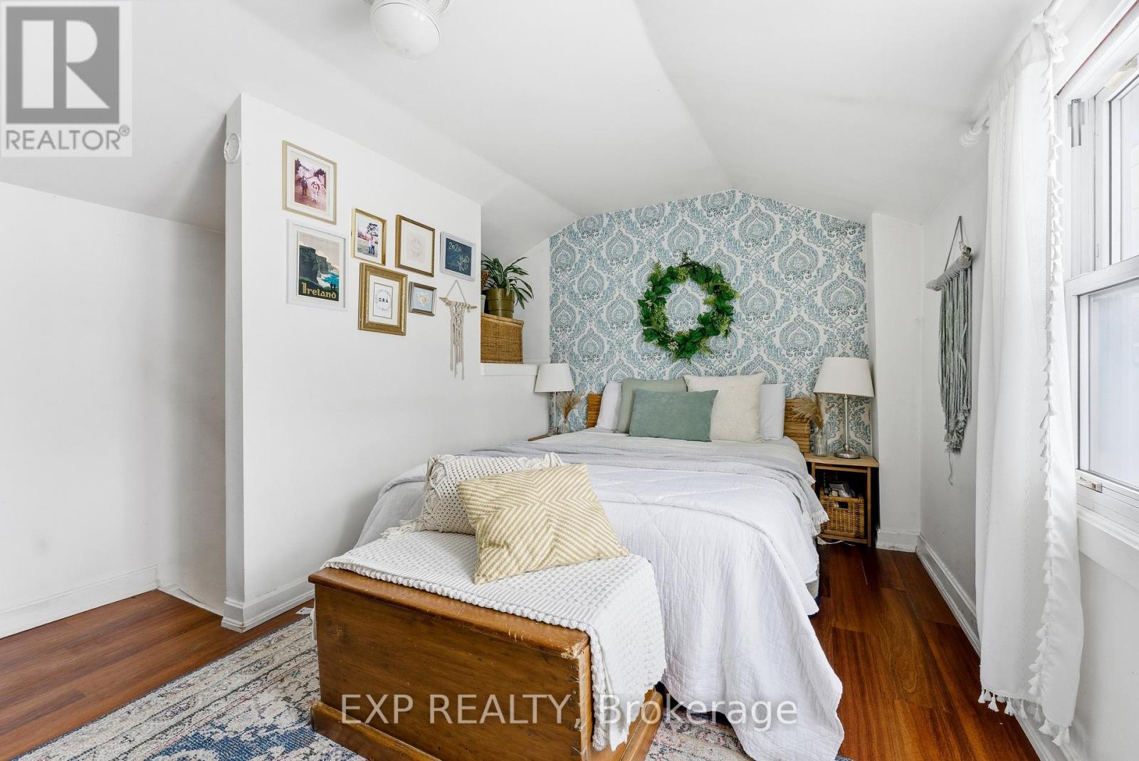 41 Lake Street, Prince Edward County, Ontario  K0K 2T0 - Photo 16 - X12684368