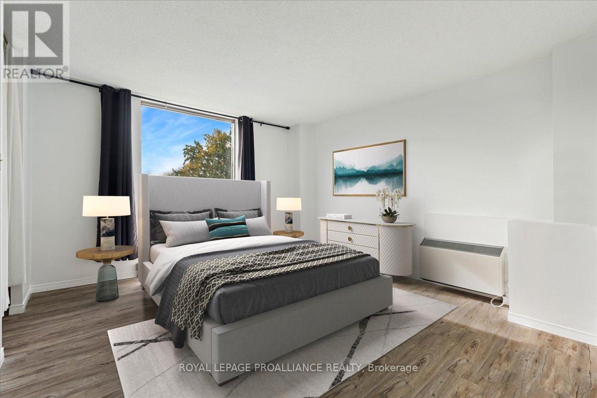 201 - 344 Front Street, Belleville, Ontario  K8N 5M4 - Photo 2 - X12723918