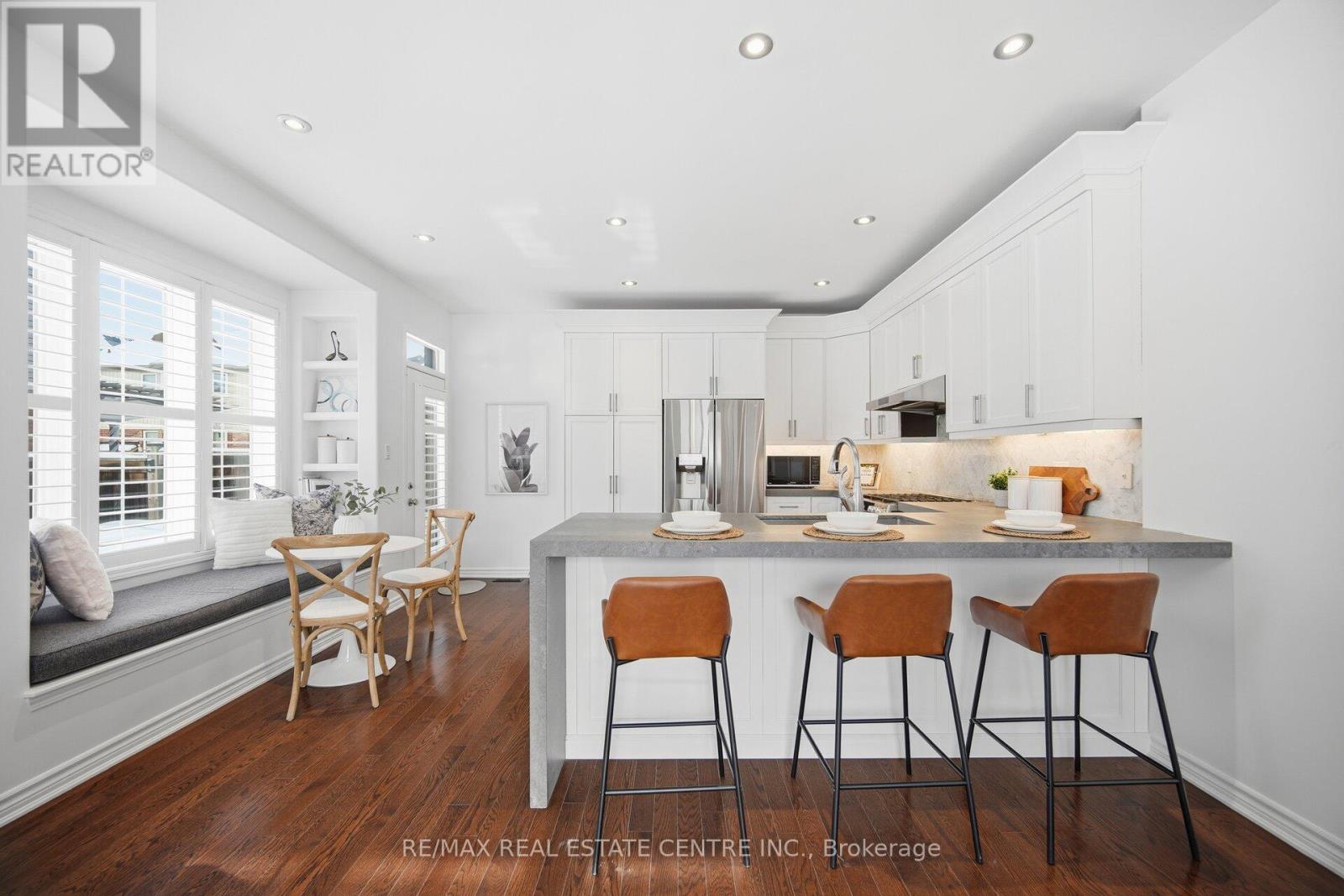 700 Gervais Terrace, Milton, Ontario  L9T 7R9 - Photo 17 - W12723948