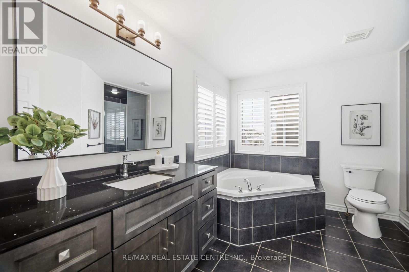 700 Gervais Terrace, Milton, Ontario  L9T 7R9 - Photo 28 - W12723948