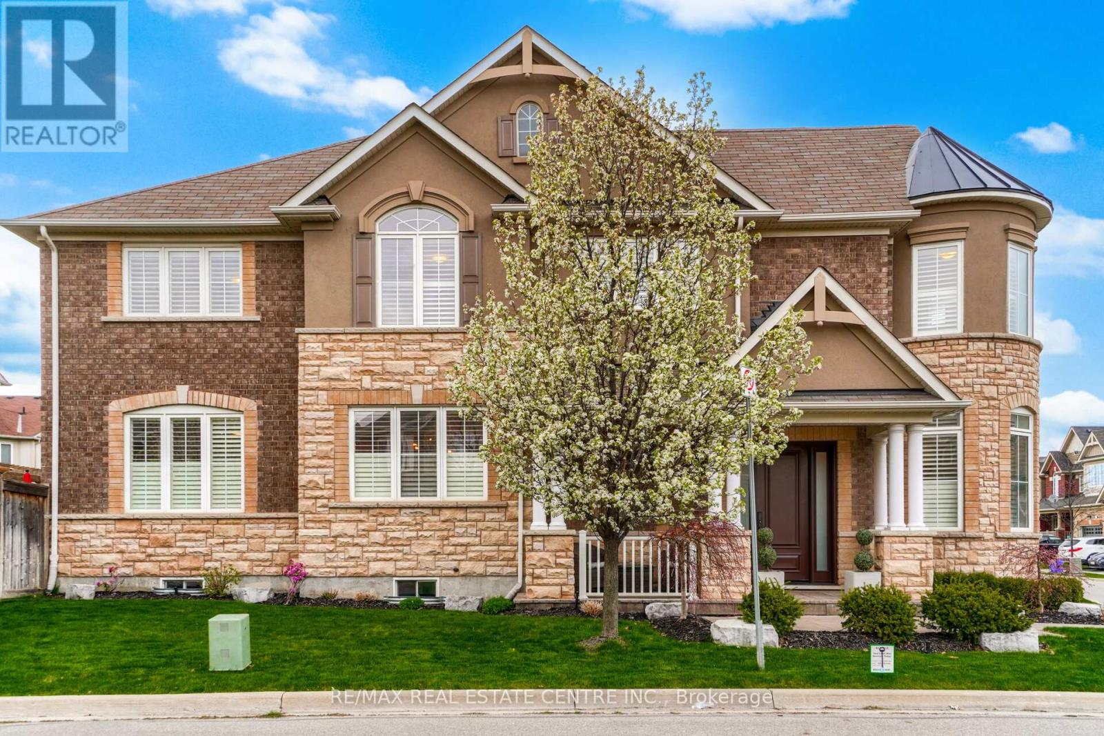 700 Gervais Terrace, Milton, Ontario  L9T 7R9 - Photo 49 - W12723948