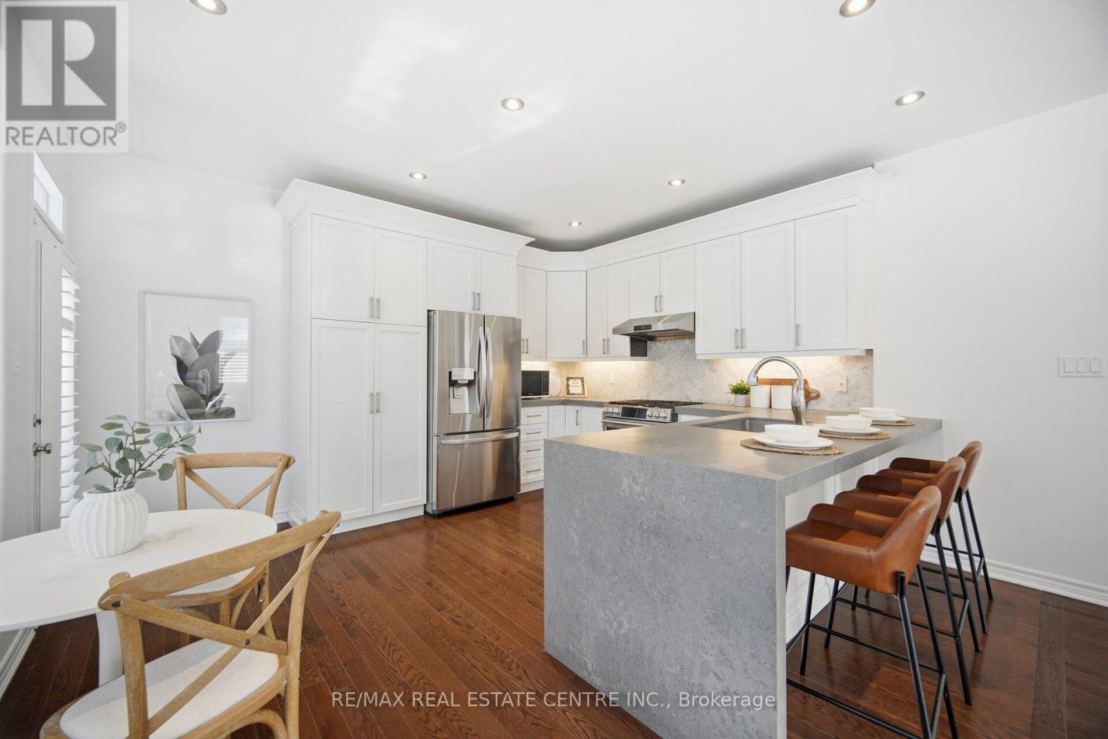 700 Gervais Terrace, Milton, Ontario  L9T 7R9 - Photo 18 - W12723948