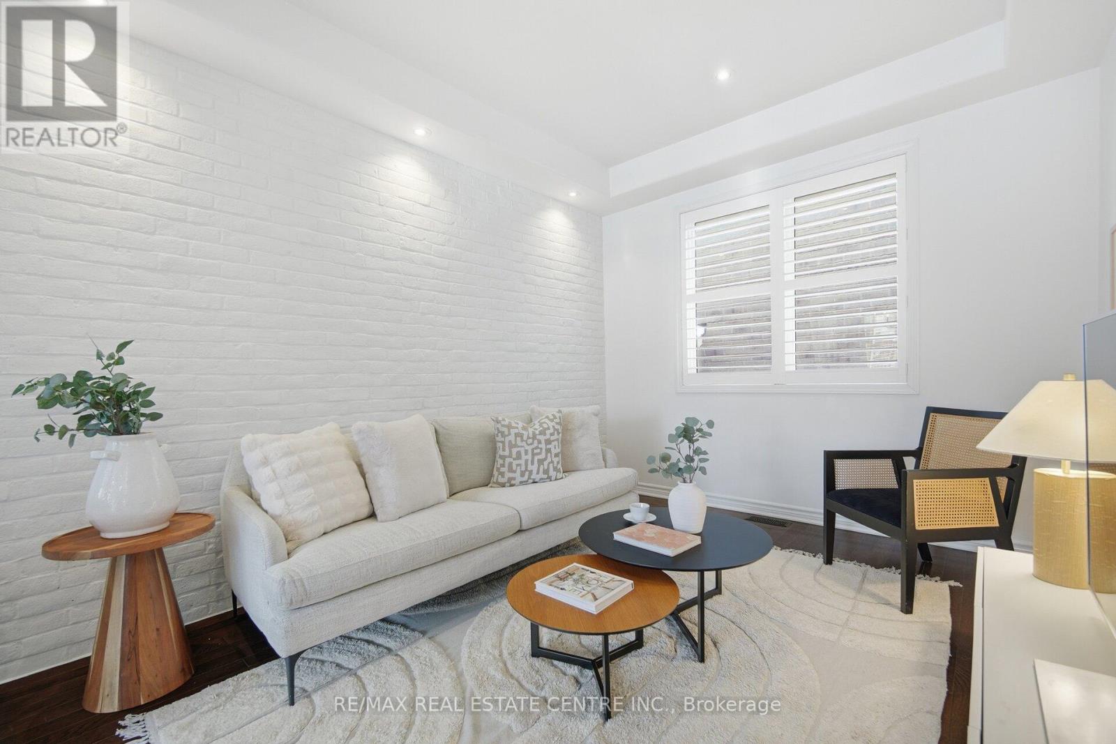 700 Gervais Terrace, Milton, Ontario  L9T 7R9 - Photo 12 - W12723948