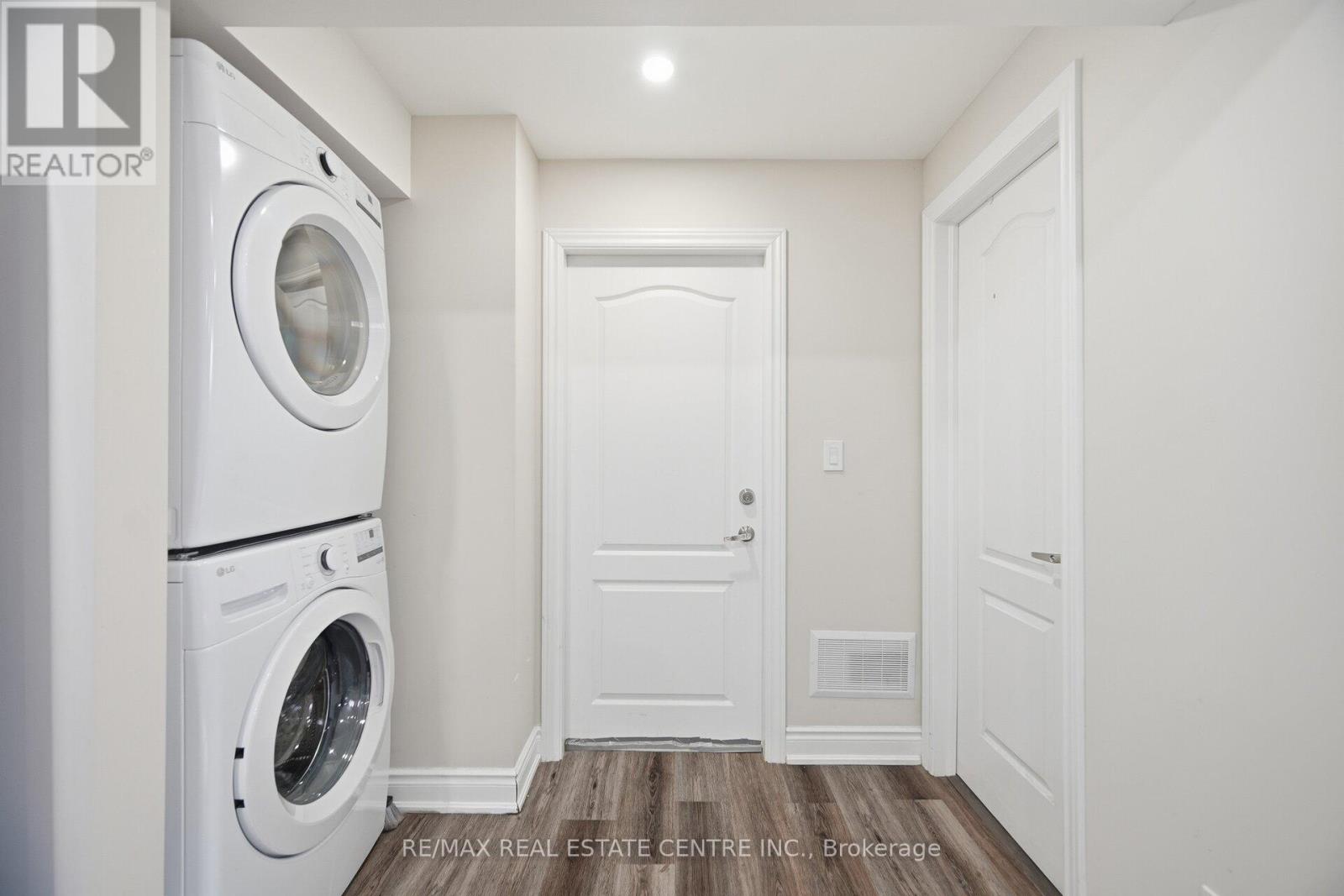 700 Gervais Terrace, Milton, Ontario  L9T 7R9 - Photo 44 - W12723948