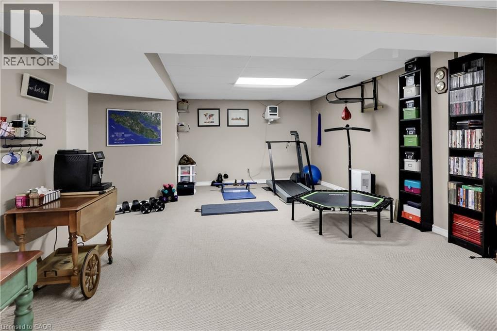 1 Shoreline Crescent, Grimsby, Ontario  L3M 5B1 - Photo 34 - 40799741