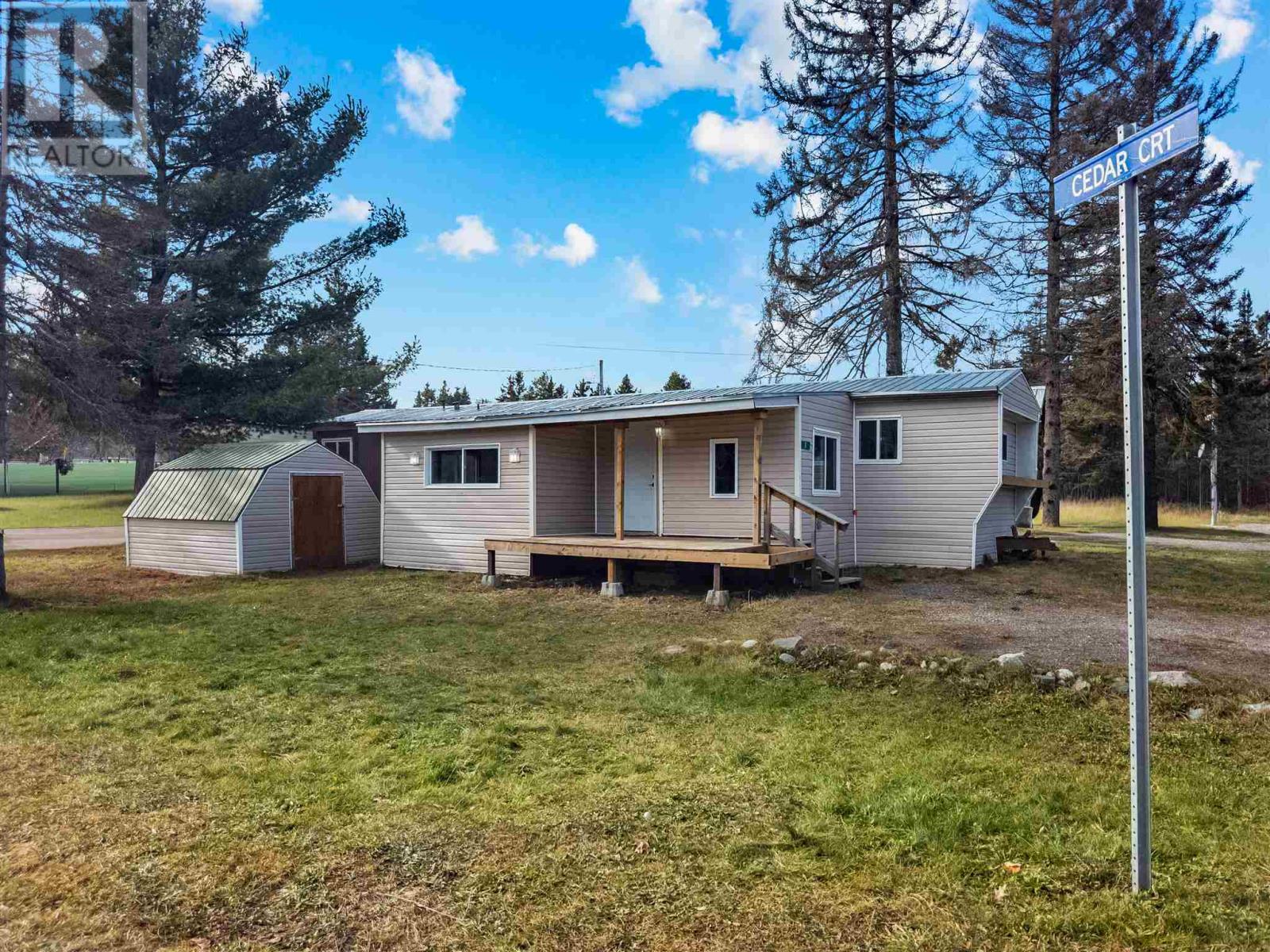 1 Cedar Ct, Heyden, Ontario P6A 5K7 - Photo 1 - SM253232