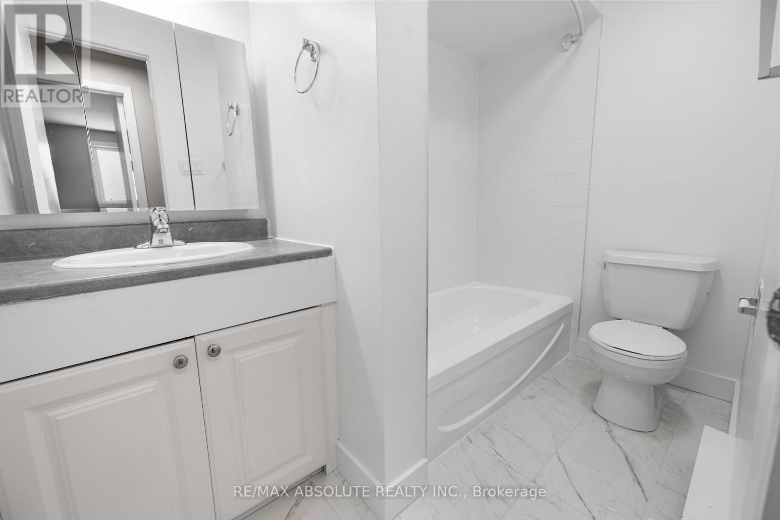 73b - 750 St. Andre Drive, Ottawa, Ontario  K1C 4R8 - Photo 30 - X12724026