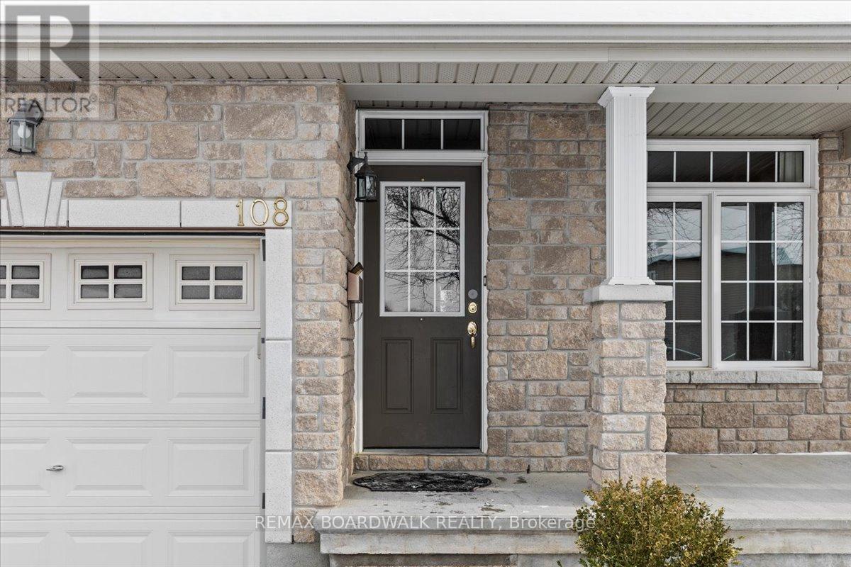 108 Jade Street, Clarence-Rockland, Ontario  K4K 0C9 - Photo 2 - X12724200