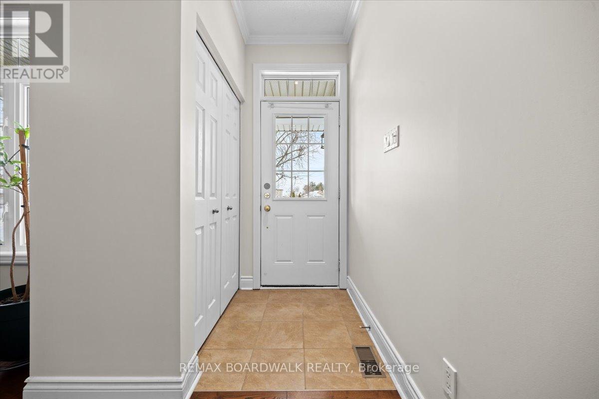 108 Jade Street, Clarence-Rockland, Ontario  K4K 0C9 - Photo 3 - X12724200