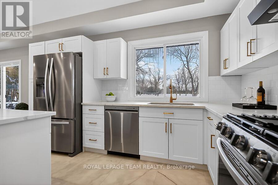 6636 Marina Drive, Ottawa, Ontario  K4M 1B3 - Photo 17 - X12724210