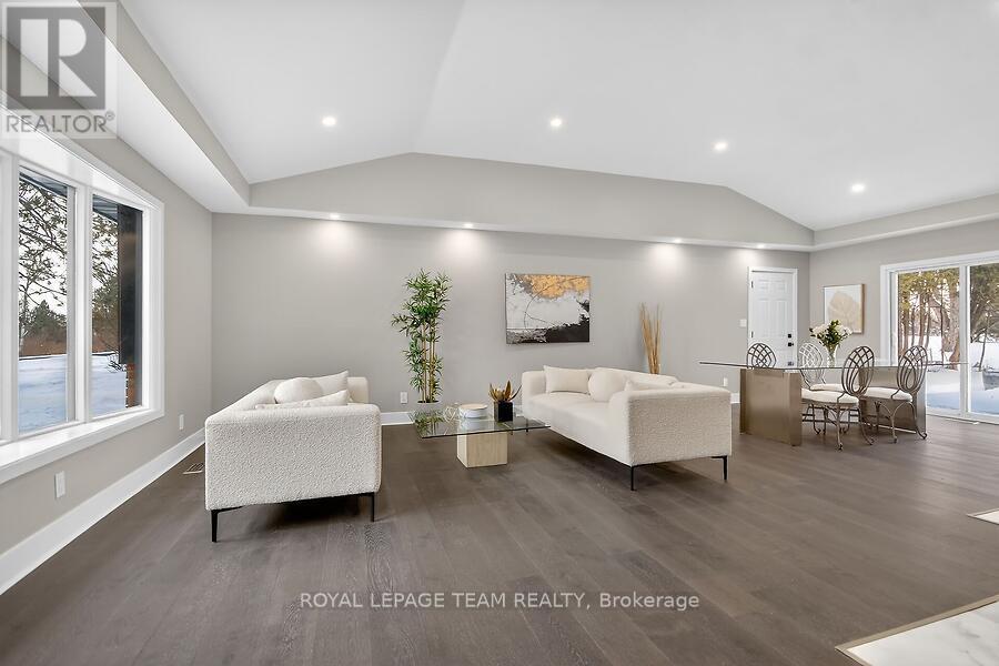 6636 Marina Drive, Ottawa, Ontario  K4M 1B3 - Photo 6 - X12724210