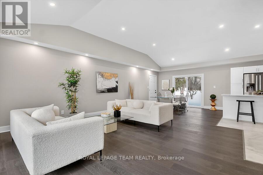 6636 Marina Drive, Ottawa, Ontario  K4M 1B3 - Photo 8 - X12724210