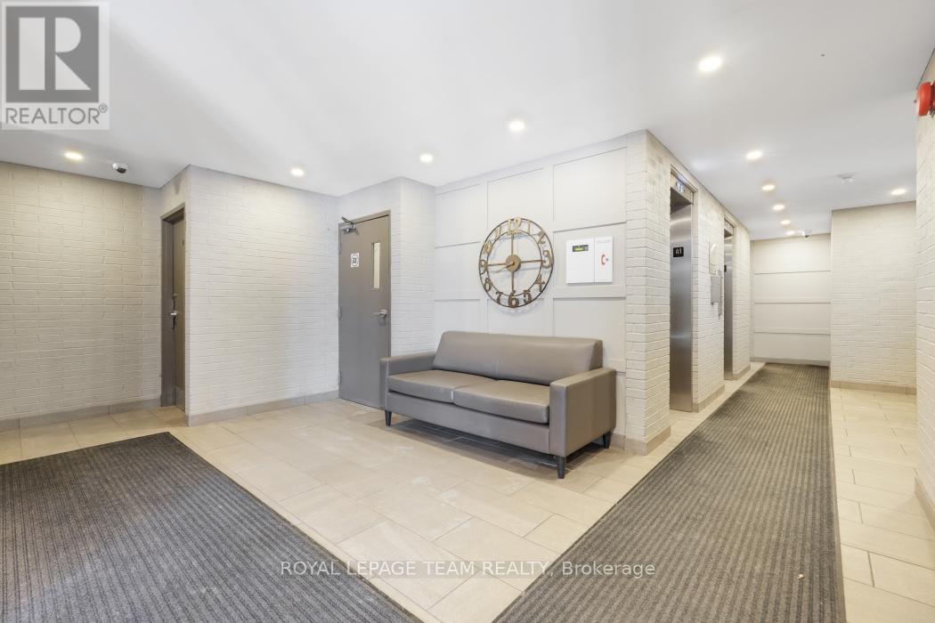 1004 - 40 Arthur Street E, Ottawa, Ontario  K1R 7T5 - Photo 6 - X12724214